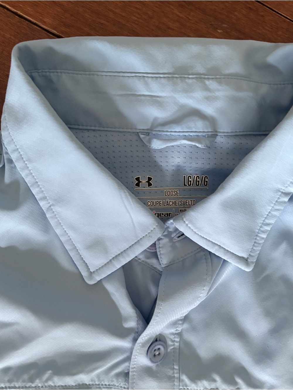 Under Armour Light Blue Short-Sleeve Button-Up Performance Shirt Large - Picture 3 of 9
